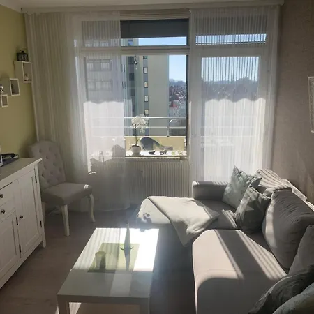Vier Jahreszeiten See-und Weitblick Apartment